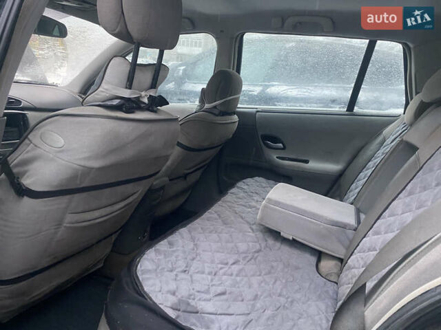 Серый Рено Лагуна, объемом двигателя 1.9 л и пробегом 340 тыс. км за 2250 $, фото 14 на Automoto.ua