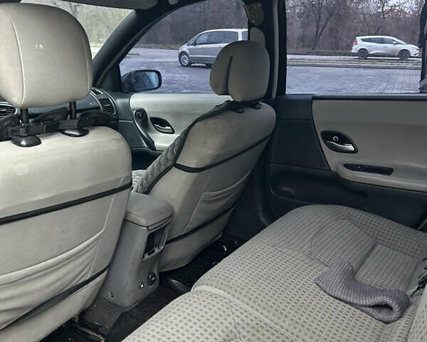 Сірий Рено Лагуна, об'ємом двигуна 1.87 л та пробігом 410 тис. км за 2650 $, фото 5 на Automoto.ua