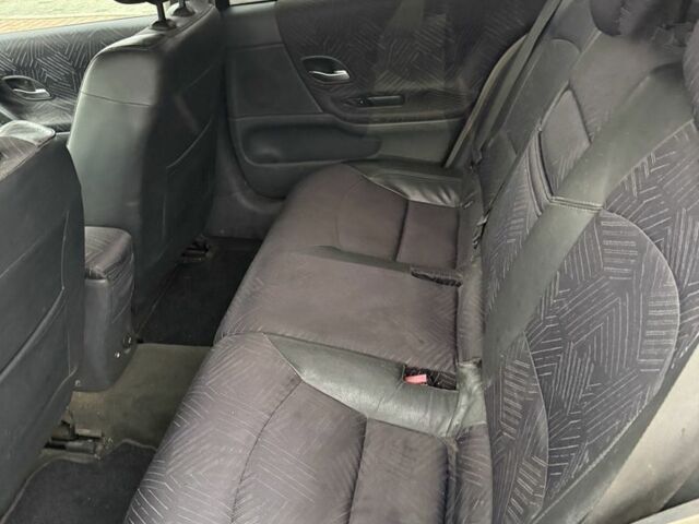 Сірий Рено Лагуна, об'ємом двигуна 1.9 л та пробігом 290 тис. км за 1550 $, фото 3 на Automoto.ua