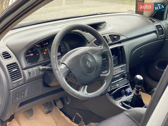 Серый Рено Лагуна, объемом двигателя 1.9 л и пробегом 254 тыс. км за 3450 $, фото 31 на Automoto.ua