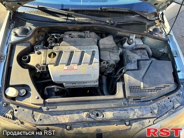 Сірий Рено Лагуна, об'ємом двигуна 1.8 л та пробігом 289 тис. км за 3200 $, фото 6 на Automoto.ua