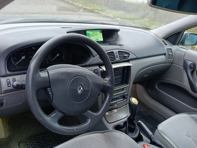 Серый Рено Лагуна, объемом двигателя 2 л и пробегом 334 тыс. км за 3750 $, фото 8 на Automoto.ua