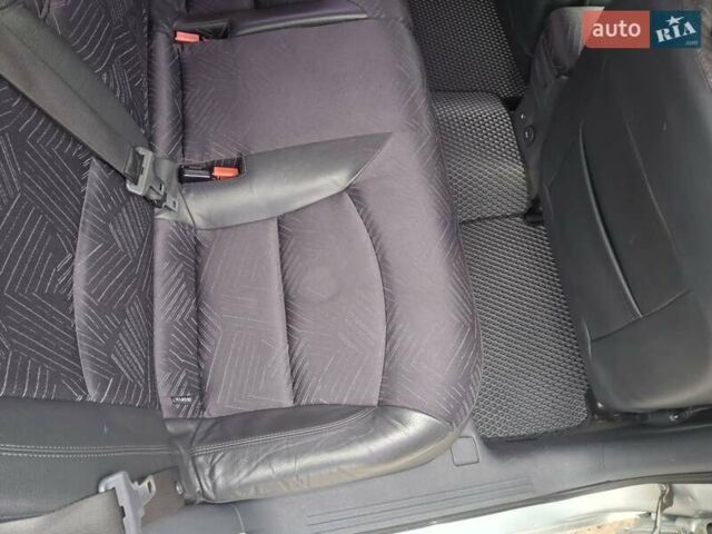 Серый Рено Лагуна, объемом двигателя 2 л и пробегом 186 тыс. км за 4200 $, фото 7 на Automoto.ua