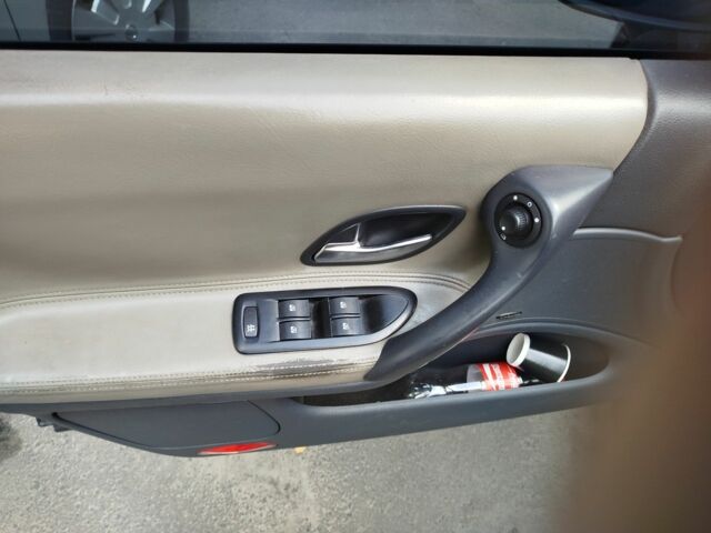 Серый Рено Лагуна, объемом двигателя 2 л и пробегом 350 тыс. км за 3399 $, фото 5 на Automoto.ua