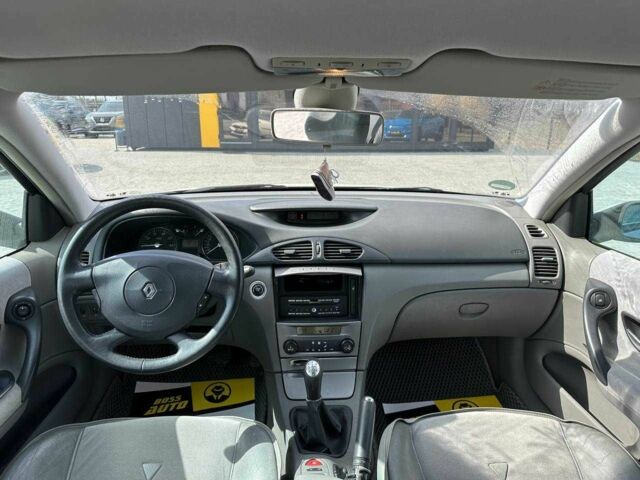 Серый Рено Лагуна, объемом двигателя 0 л и пробегом 159 тыс. км за 4900 $, фото 10 на Automoto.ua