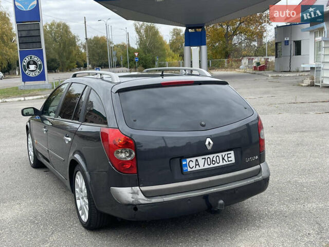 Серый Рено Лагуна, объемом двигателя 2.19 л и пробегом 200 тыс. км за 3500 $, фото 4 на Automoto.ua
