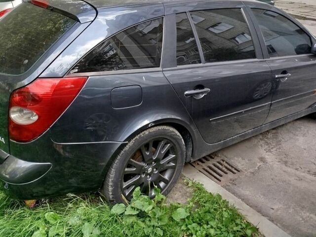 Серый Рено Лагуна, объемом двигателя 2 л и пробегом 350 тыс. км за 3500 $, фото 1 на Automoto.ua