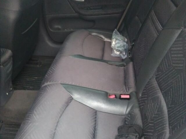 Серый Рено Лагуна, объемом двигателя 1.9 л и пробегом 340 тыс. км за 3500 $, фото 3 на Automoto.ua