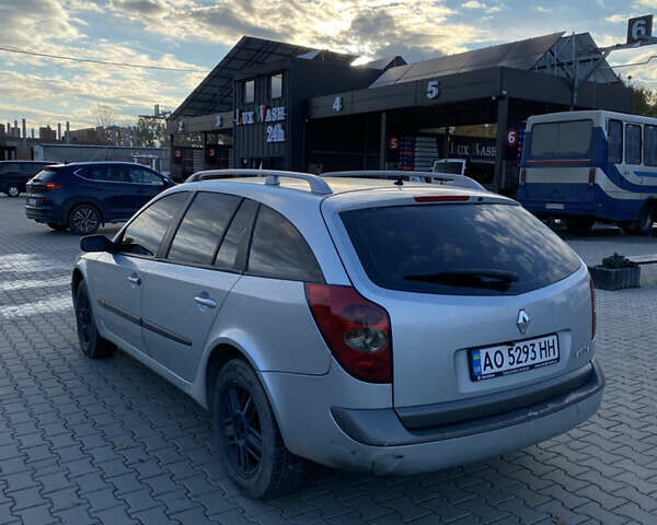 Серый Рено Лагуна, объемом двигателя 1.87 л и пробегом 300 тыс. км за 2800 $, фото 3 на Automoto.ua