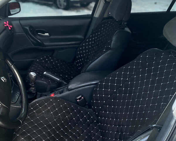 Серый Рено Лагуна, объемом двигателя 1.87 л и пробегом 300 тыс. км за 2800 $, фото 6 на Automoto.ua