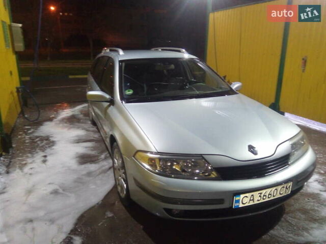 Рено Лагуна 2004 в Киеве на Automoto.ua Серый Рено Лагуна, объемом двигателя 2 л и пробегом 375 тыс. км за 3000 $, фото 4 на Automoto.ua