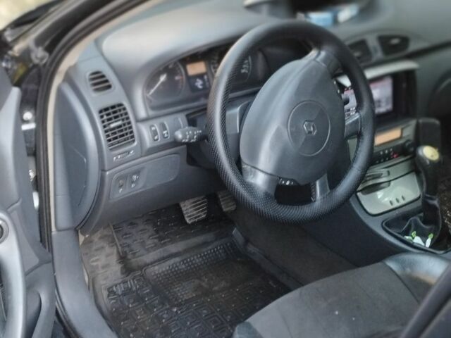 Сірий Рено Лагуна, об'ємом двигуна 2.2 л та пробігом 286 тис. км за 4700 $, фото 19 на Automoto.ua