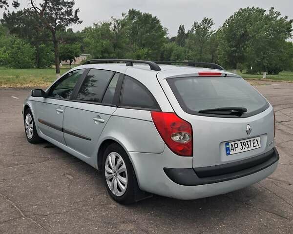 Сірий Рено Лагуна, об'ємом двигуна 1.9 л та пробігом 405 тис. км за 4299 $, фото 6 на Automoto.ua
