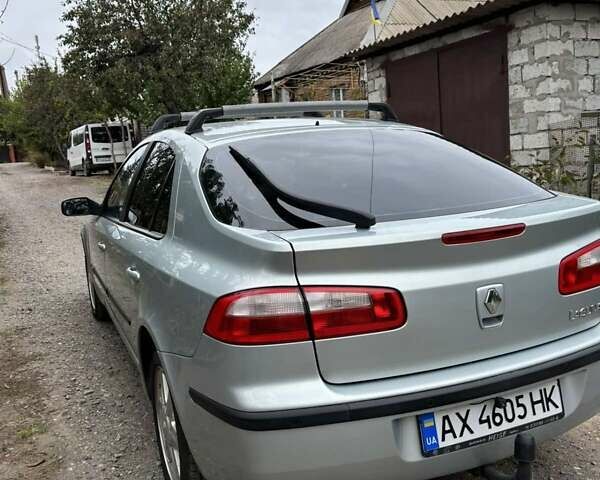 Серый Рено Лагуна, объемом двигателя 2 л и пробегом 206 тыс. км за 5200 $, фото 5 на Automoto.ua