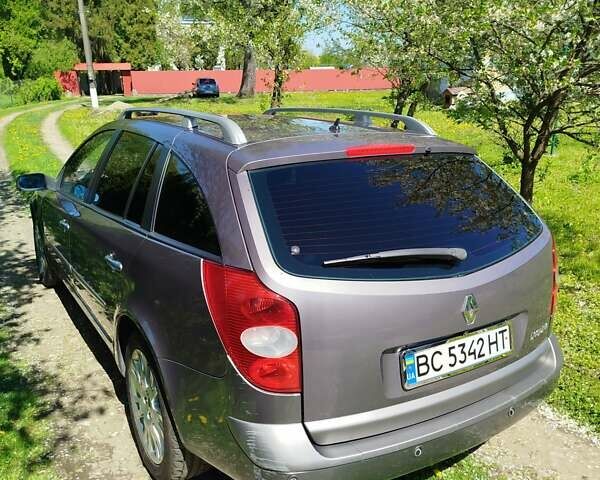 Серый Рено Лагуна, объемом двигателя 2.2 л и пробегом 301 тыс. км за 4800 $, фото 11 на Automoto.ua