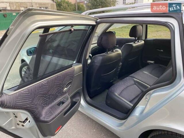 Рено Лагуна 2004 в Киеве на Automoto.ua Серый Рено Лагуна, объемом двигателя 2 л и пробегом 375 тыс. км за 3000 $, фото 8 на Automoto.ua