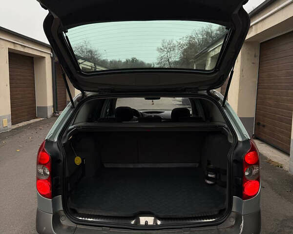 Серый Рено Лагуна, объемом двигателя 1.87 л и пробегом 303 тыс. км за 4500 $, фото 5 на Automoto.ua