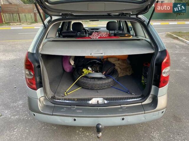 Рено Лагуна 2004 в Киеве на Automoto.ua Серый Рено Лагуна, объемом двигателя 2 л и пробегом 375 тыс. км за 3000 $, фото 7 на Automoto.ua