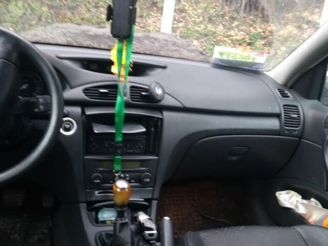 Серый Рено Лагуна, объемом двигателя 1.9 л и пробегом 340 тыс. км за 3500 $, фото 1 на Automoto.ua