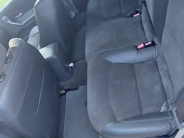 Серый Рено Лагуна, объемом двигателя 2 л и пробегом 370 тыс. км за 3800 $, фото 2 на Automoto.ua