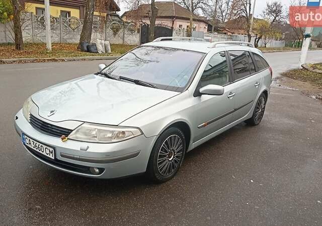 Серый Рено Лагуна, объемом двигателя 2 л и пробегом 374 тыс. км за 2900 $, фото 2 на Automoto.ua