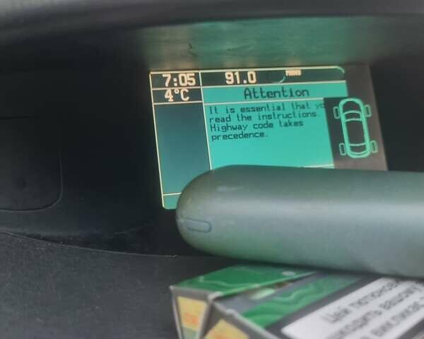 Рено Лагуна 2004 в Киеве на Automoto.ua Серый Рено Лагуна, объемом двигателя 2 л и пробегом 375 тыс. км за 3000 $, фото 13 на Automoto.ua