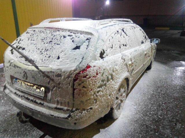 Серый Рено Лагуна, объемом двигателя 2 л и пробегом 375 тыс. км за 2999 $, фото 11 на Automoto.ua