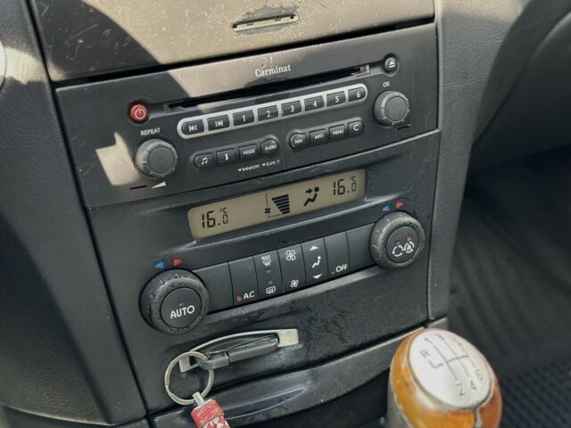 Серый Рено Лагуна, объемом двигателя 1.9 л и пробегом 287 тыс. км за 3999 $, фото 18 на Automoto.ua