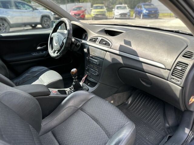 Серый Рено Лагуна, объемом двигателя 1.9 л и пробегом 287 тыс. км за 3999 $, фото 12 на Automoto.ua