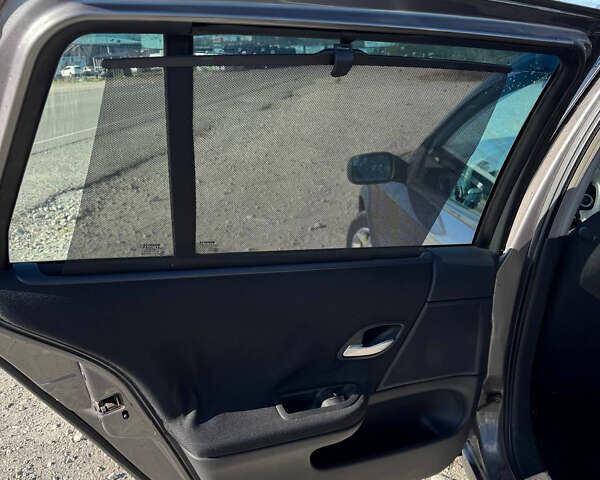 Серый Рено Лагуна, объемом двигателя 1.87 л и пробегом 375 тыс. км за 4300 $, фото 18 на Automoto.ua