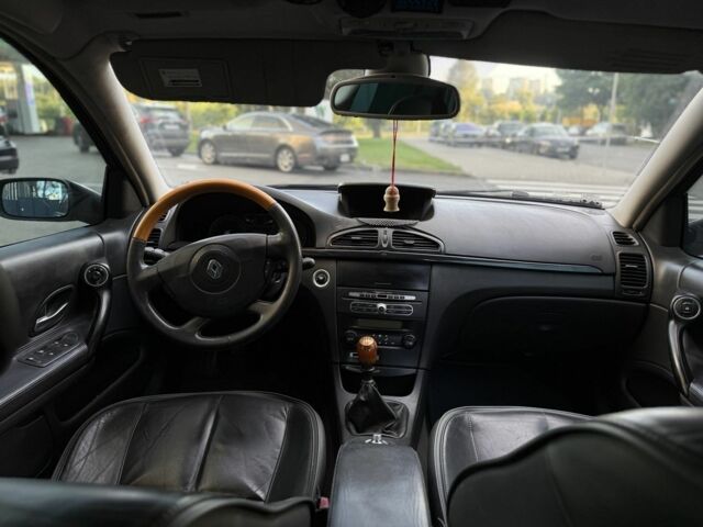 Сірий Рено Лагуна, об'ємом двигуна 2.2 л та пробігом 240 тис. км за 4000 $, фото 14 на Automoto.ua