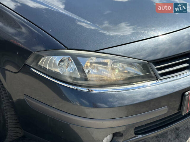 Серый Рено Лагуна, объемом двигателя 1.87 л и пробегом 287 тыс. км за 3999 $, фото 10 на Automoto.ua