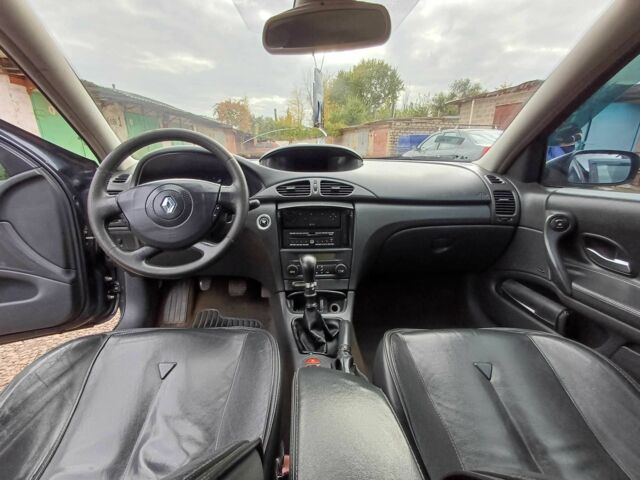 Рено Лагуна 2005 в Кривом Роге на Automoto.ua Серый Рено Лагуна, объемом двигателя 1.9 л и пробегом 343 тыс. км за 3500 $, фото 14 на Automoto.ua