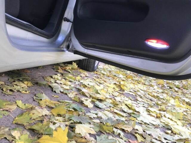 Серый Рено Лагуна, объемом двигателя 1.9 л и пробегом 410 тыс. км за 4700 $, фото 6 на Automoto.ua