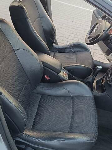 Серый Рено Лагуна, объемом двигателя 2 л и пробегом 300 тыс. км за 4700 $, фото 11 на Automoto.ua