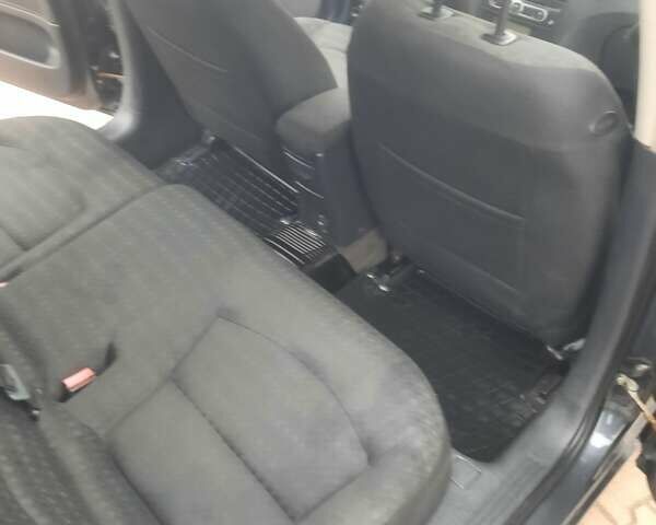 Серый Рено Лагуна, объемом двигателя 1.87 л и пробегом 302 тыс. км за 3900 $, фото 17 на Automoto.ua