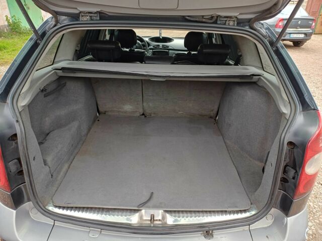 Рено Лагуна 2005 в Кривом Роге на Automoto.ua Серый Рено Лагуна, объемом двигателя 1.9 л и пробегом 343 тыс. км за 3500 $, фото 10 на Automoto.ua