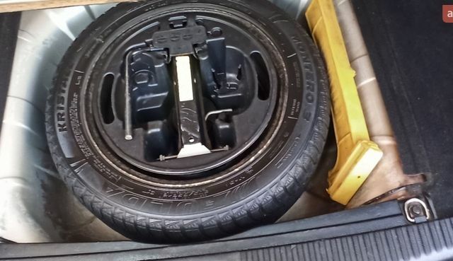 Серый Рено Лагуна, объемом двигателя 1.87 л и пробегом 290 тыс. км за 2950 $, фото 27 на Automoto.ua