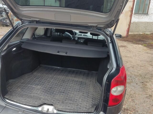 Серый Рено Лагуна, объемом двигателя 0 л и пробегом 291 тыс. км за 4350 $, фото 2 на Automoto.ua