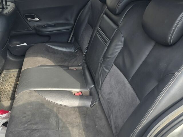 Серый Рено Лагуна, объемом двигателя 1.9 л и пробегом 302 тыс. км за 4000 $, фото 11 на Automoto.ua