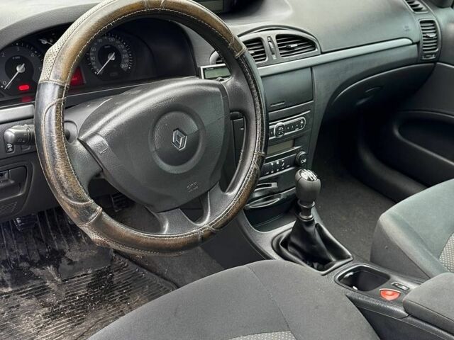 Рено Лагуна 2006 в Белой Церкве на Automoto.ua Серый Рено Лагуна, объемом двигателя 1.9 л и пробегом 250 тыс. км за 1799 $, фото 6 на Automoto.ua