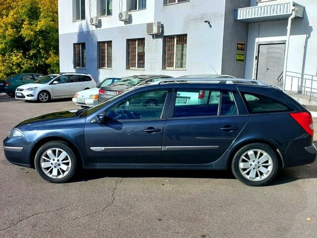 Серый Рено Лагуна, объемом двигателя 2 л и пробегом 206 тыс. км за 5800 $, фото 4 на Automoto.ua