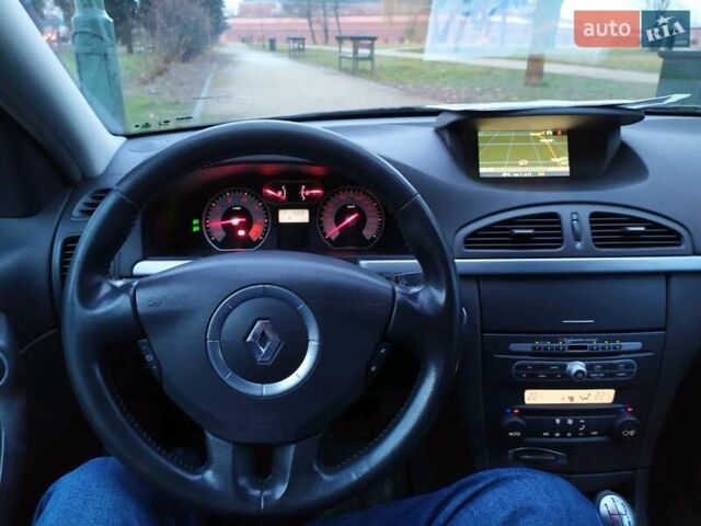 Серый Рено Лагуна, объемом двигателя 2 л и пробегом 295 тыс. км за 5999 $, фото 20 на Automoto.ua