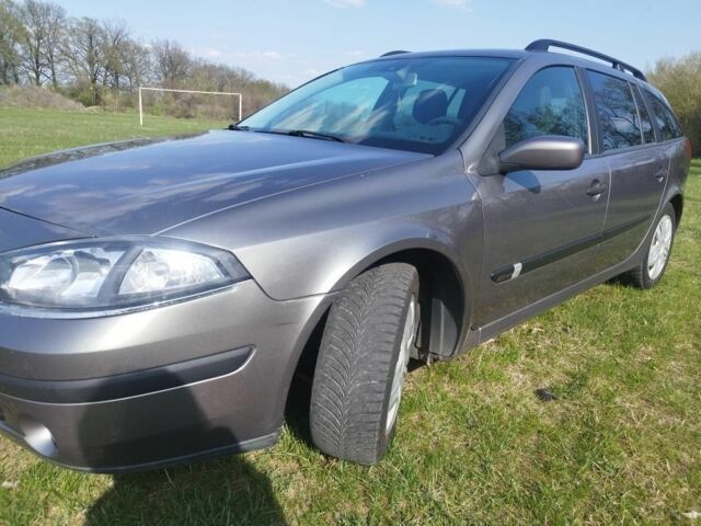 Серый Рено Лагуна, объемом двигателя 2 л и пробегом 3 тыс. км за 4650 $, фото 1 на Automoto.ua