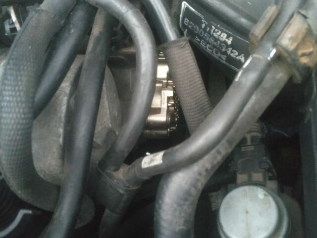 Серый Рено Лагуна, объемом двигателя 2 л и пробегом 270 тыс. км за 4286 $, фото 13 на Automoto.ua