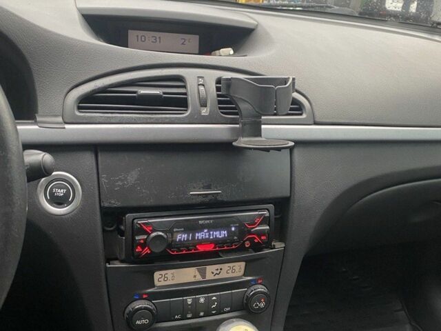 Серый Рено Лагуна, объемом двигателя 2 л и пробегом 333 тыс. км за 4900 $, фото 8 на Automoto.ua