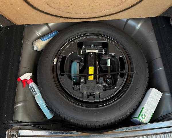 Серый Рено Лагуна, объемом двигателя 1.87 л и пробегом 213 тыс. км за 3900 $, фото 14 на Automoto.ua