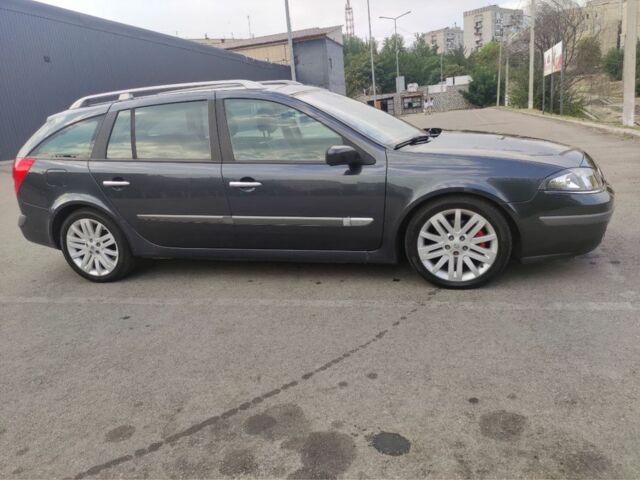 Серый Рено Лагуна, объемом двигателя 2 л и пробегом 320 тыс. км за 5000 $, фото 2 на Automoto.ua