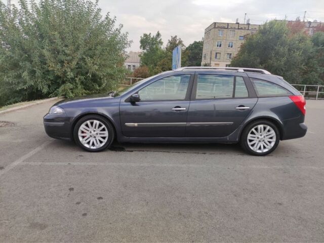 Серый Рено Лагуна, объемом двигателя 2 л и пробегом 320 тыс. км за 5000 $, фото 1 на Automoto.ua