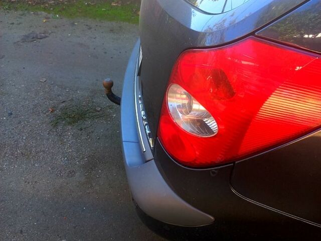 Серый Рено Лагуна, объемом двигателя 1.9 л и пробегом 237 тыс. км за 5400 $, фото 5 на Automoto.ua